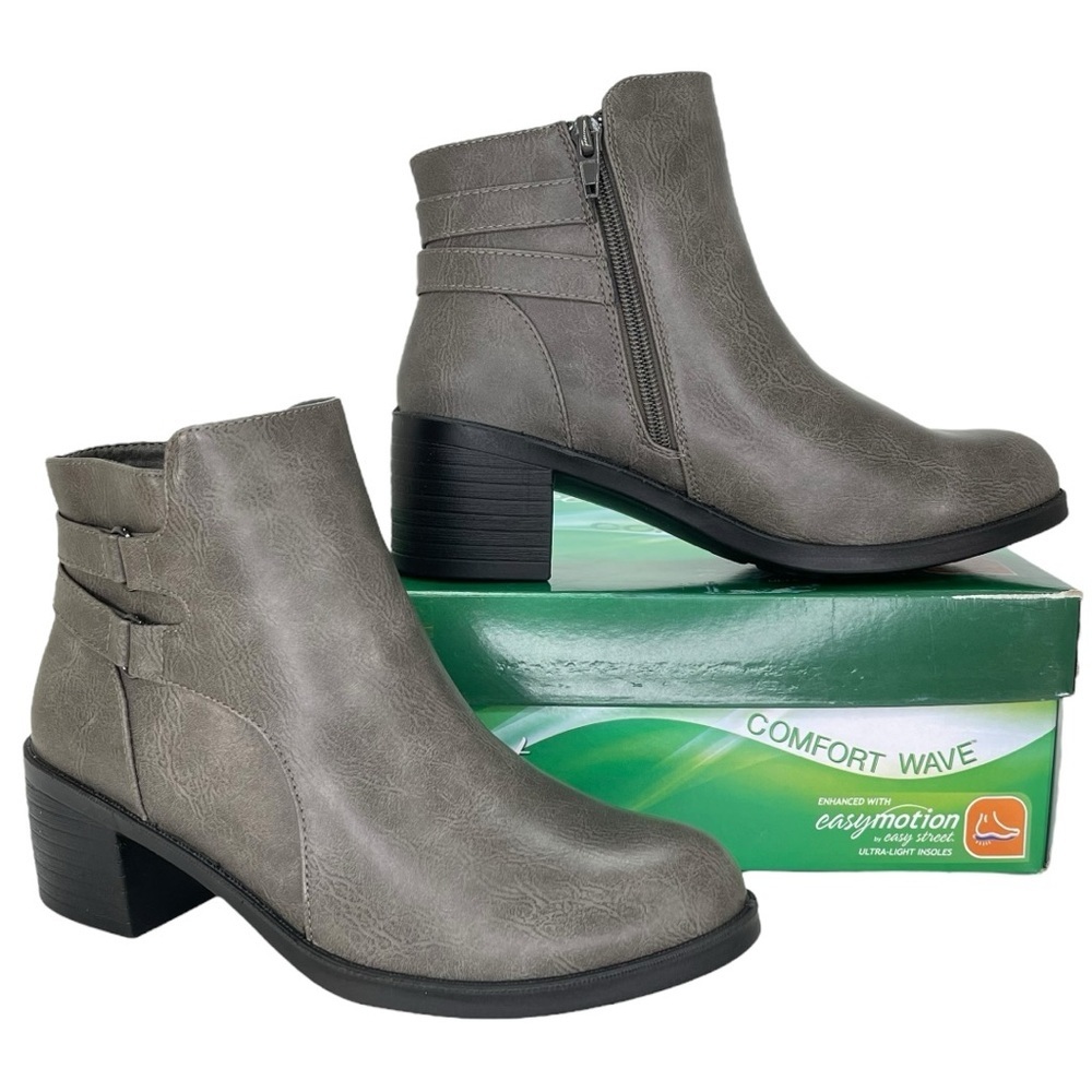 Easy Street Murphy Grey Faux Leather Womens Ankle
Boots Size 7M